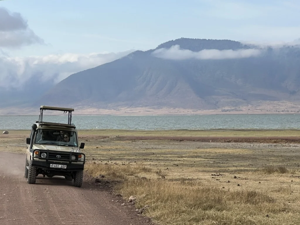 Jeep in Ngorongoro Krater