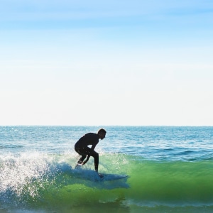 surfer op de golven