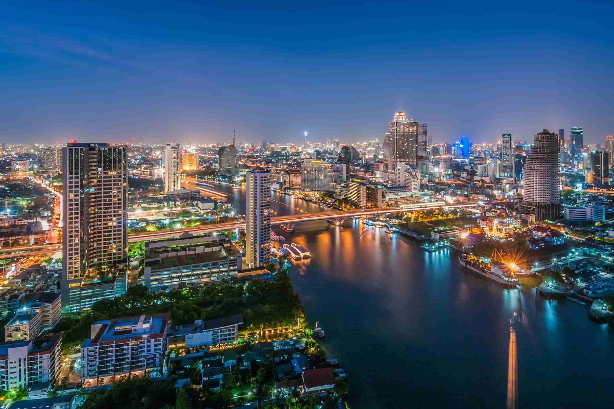 Bangkok by night